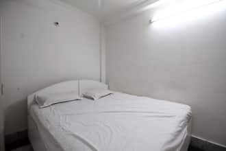 Hotel Green Palace East Delhi, New Delhi 2